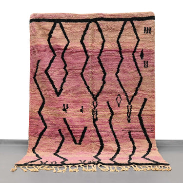 Moroccan Vintage Rug 5.9 x 8.5 feet / 180 x 260 cm - Ettilux Home